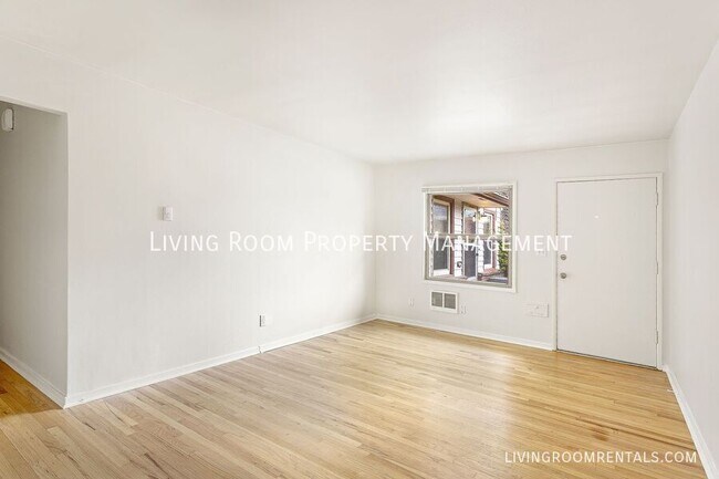 Foto del edificio - 1410 N Webster St