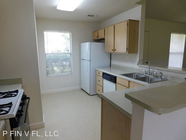 Building Photo - 2 br, 1 bath House - 60 Boreal Ct