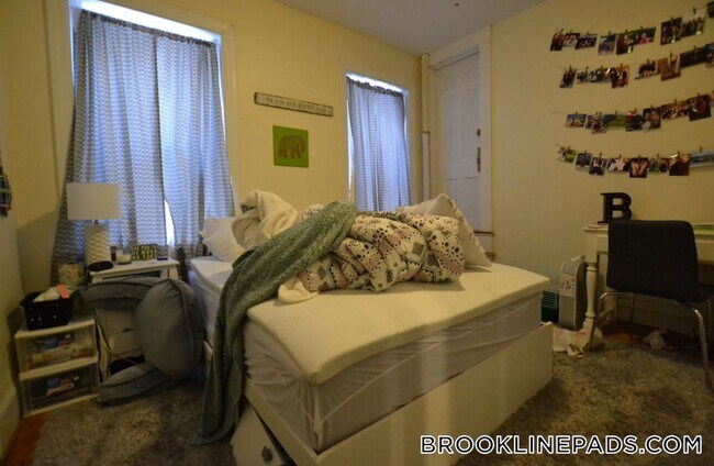 Foto del edificio - 324 St Paul St