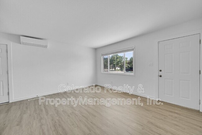Building Photo - 3526 Verde Dr