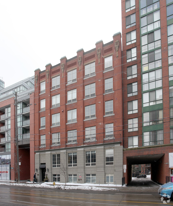 Primary Photo - Gotham Lofts
