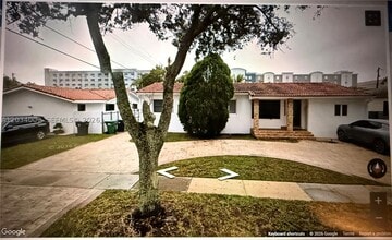 Building Photo - 6010 NW 38th St