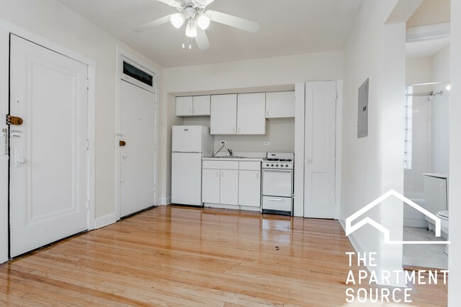 Photo - 2239.5 N Bissell St Apartment