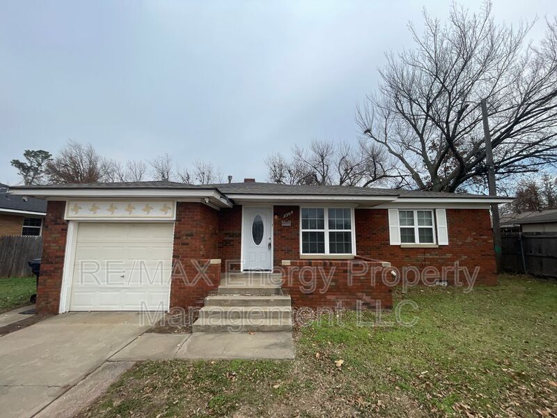 2308 N Meridian Ave, Oklahoma City, OK 73107 House Rental in Oklahoma