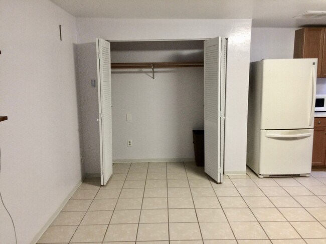 Foto del edificio - 145 Omao St