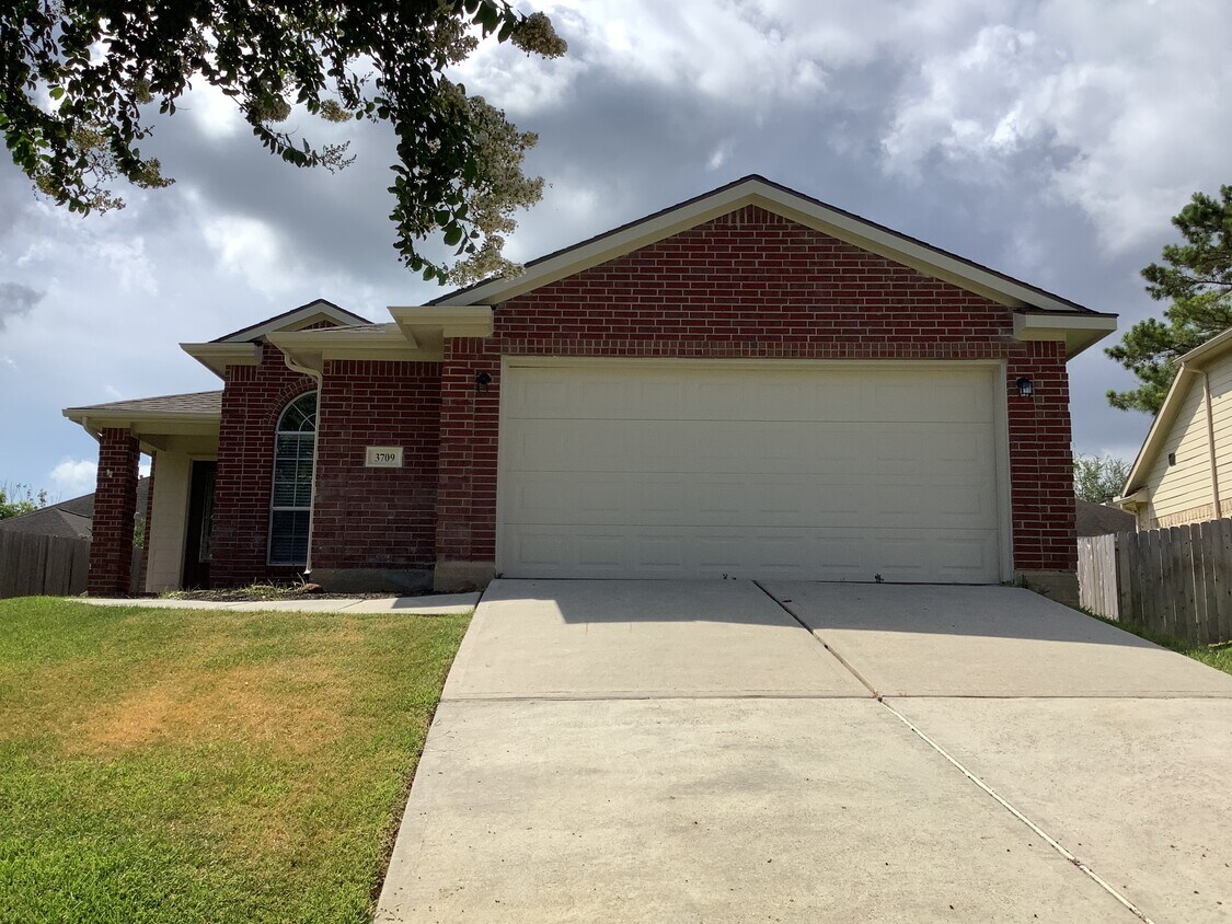 Foto principal - 3709 Breckenridge Dr