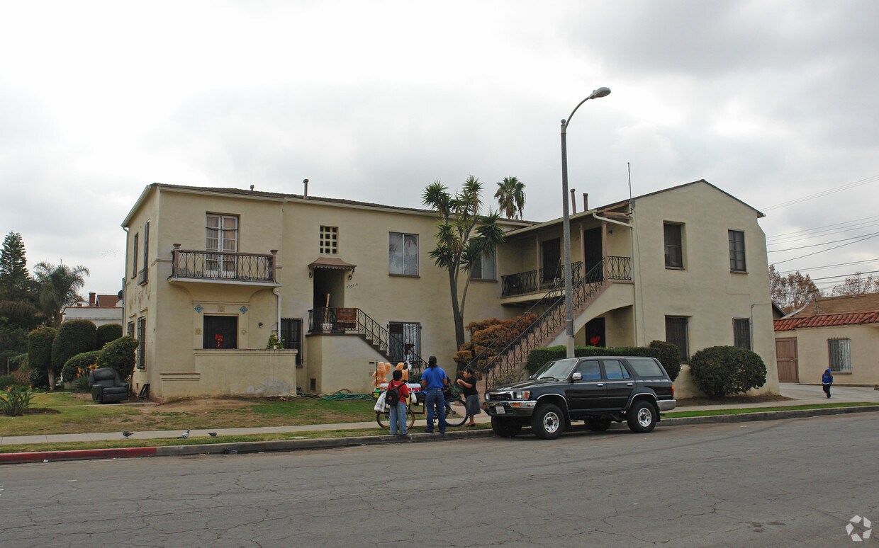 Foto principal - 1701-1703 6th Ave