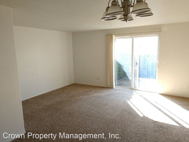 Building Photo - 1376-1378 Northern Heights Loop NE