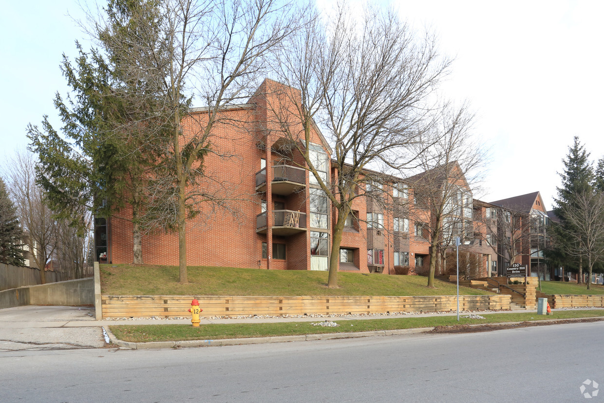 Building Photo - Country Hill Villas