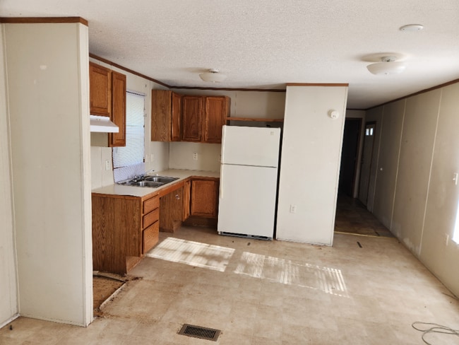 Building Photo - 71 Gibson Cir