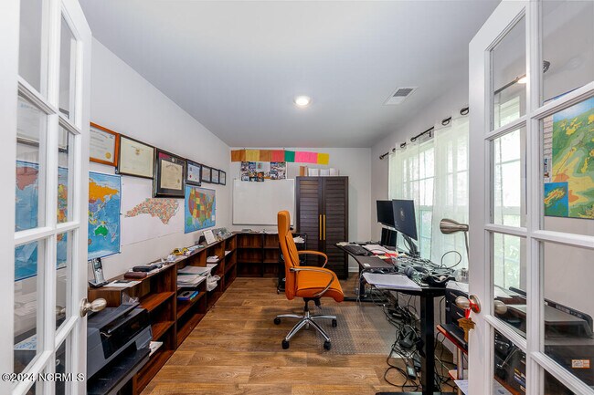 Foto del edificio - 410 Ginger Dr