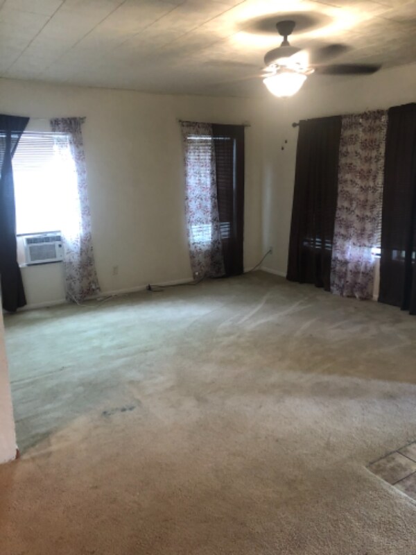 419 E Henrietta Ave, Kingsville, TX 78363 House Rental in Kingsville