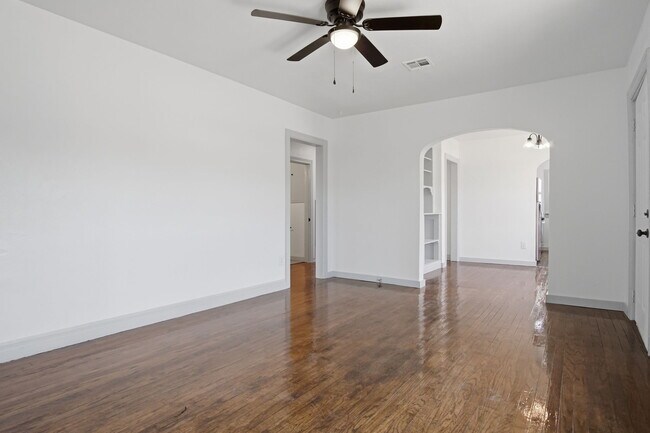Foto del edificio - 1236 SW 30th St