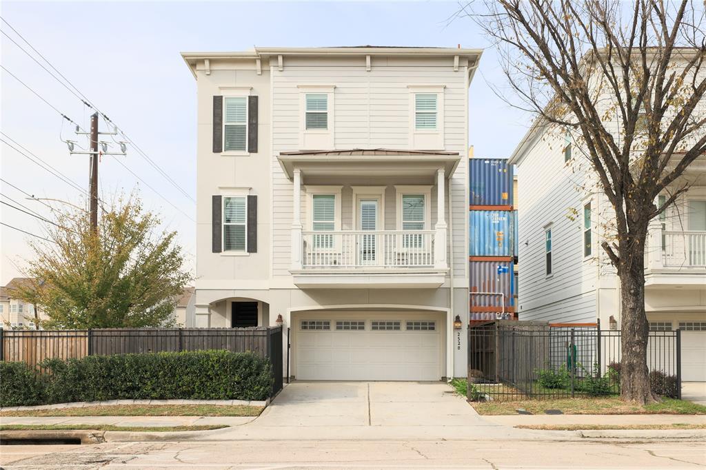 2528 Hutchins St, Houston, TX 77004 House for Rent in Houston, TX