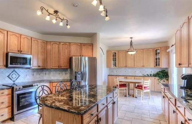 Foto del edificio - 21625 Mt Elbert Pl, Parker, CO, 80138