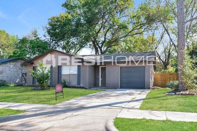 Building Photo - 1208 Janann Avenue