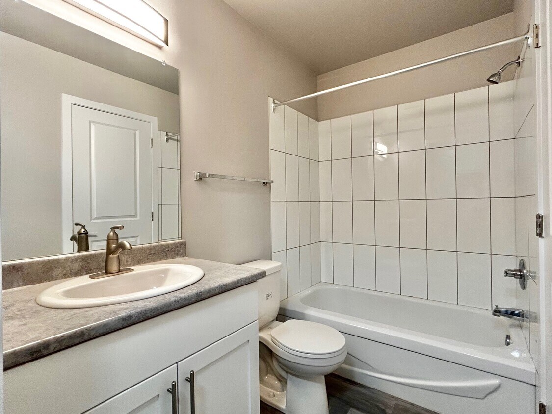 Photo du bâtiment - Charles Buchan Manor