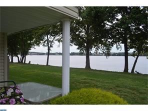 Building Photo - 5201 Riverfront Dr