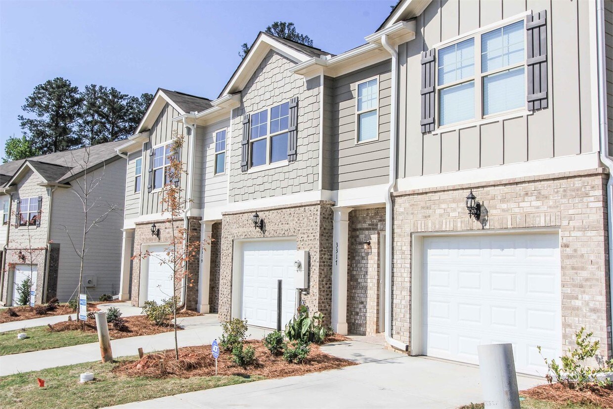 3043 Bonnes Dr, Lithonia, GA 30038 House Rental in Lithonia, GA