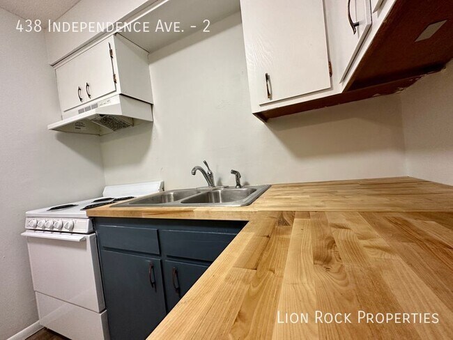 Building Photo - Beautiful 2 Bedroom Apartment in the Heart...