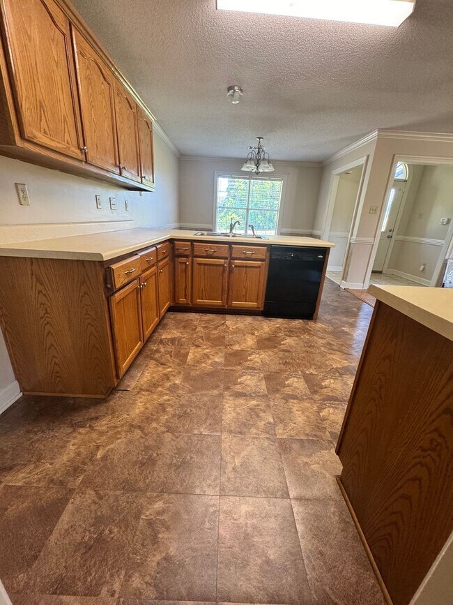 Foto del edificio - Beautiful 3 Bedroom, 2 Bathroom home located in the heart of Munford!