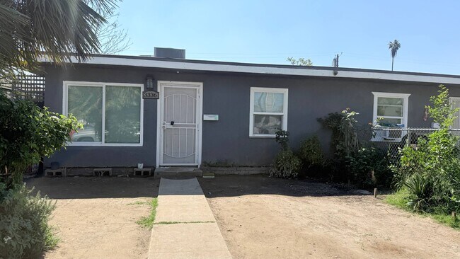 Foto del edificio - 3336 E Terrace Ave