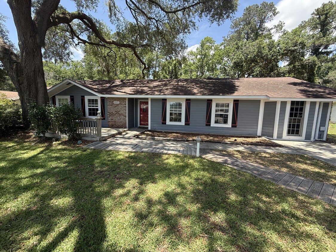 Foto principal - 4009 Dogwood St