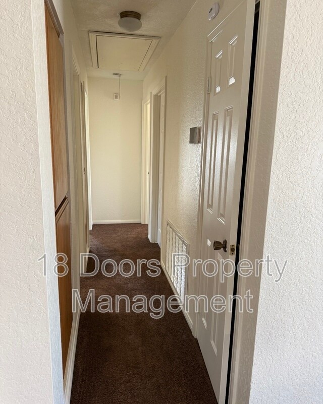 Foto del edificio - 3012 Skipper St