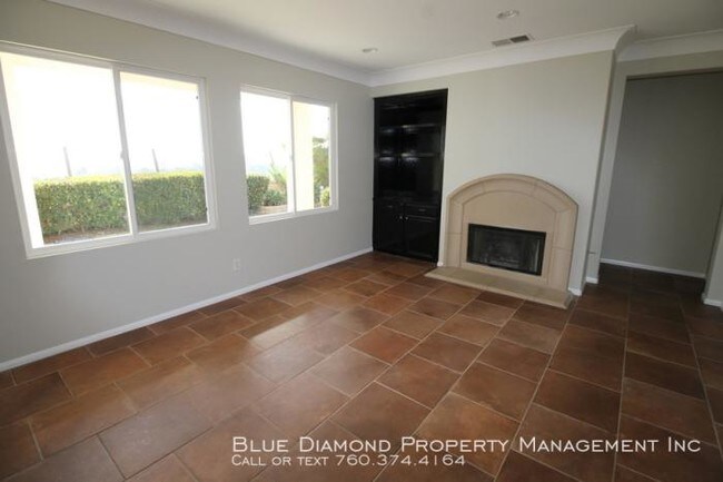 Building Photo - 5 bedroom in Carlsbad CA 92010