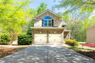Building Photo - 5555 Hedge Brook Dr