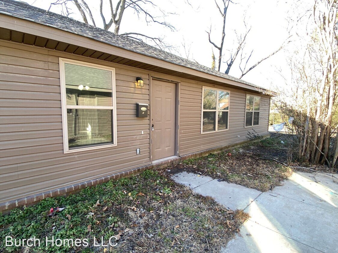 Primary Photo - 3 br, 2 bath House - 1308 W Monroe Ave. Un...