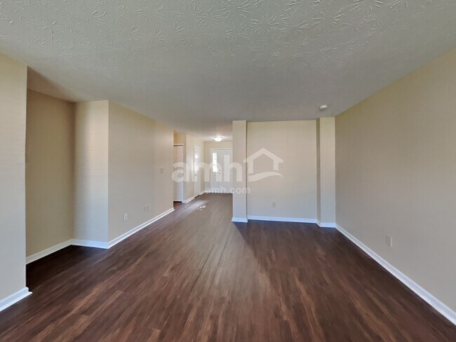 Building Photo - 7701 Firecrest Lane