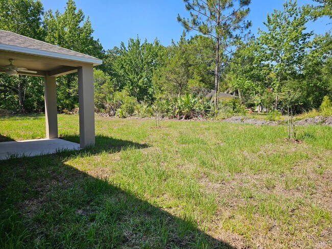 Building Photo - $1,000 OFF 1ST MONTHS RENT ***STUNNING 3/2...