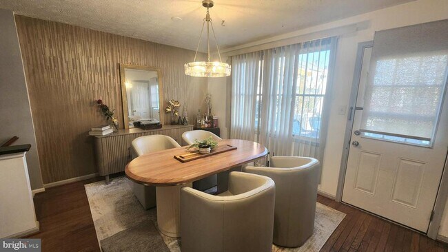 Foto del edificio - 12509 Coral Grove Pl