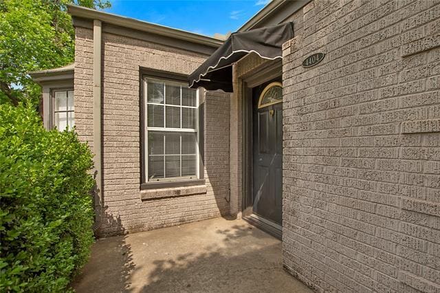Building Photo - 4404 Birchman Ave