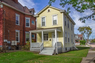 Building Photo - 331 Franklin Ave