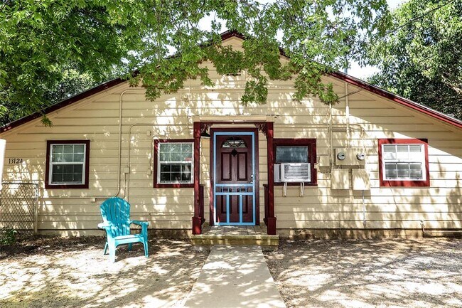 Foto del edificio - 1312 Pine St