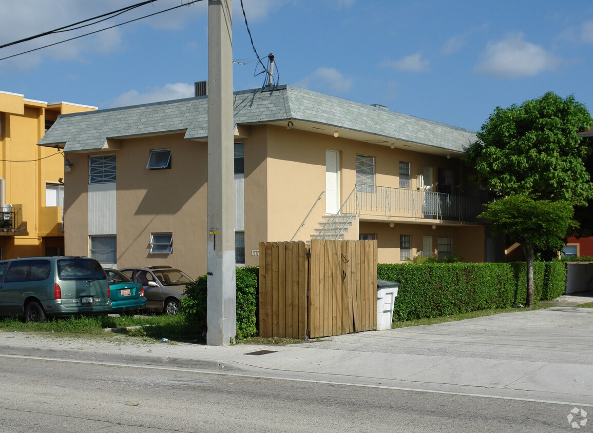 Foto del edificio - 1779 SW 7th St
