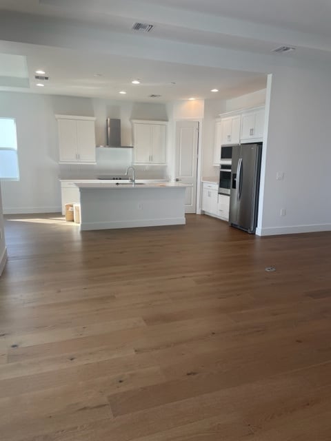 great room/kitchen - 3648 Sapphire Cove Cir