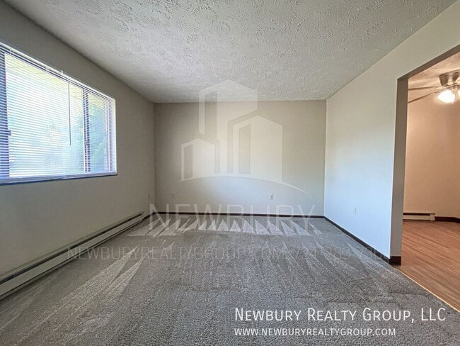 Foto del edificio - 16 Clearview Meadows