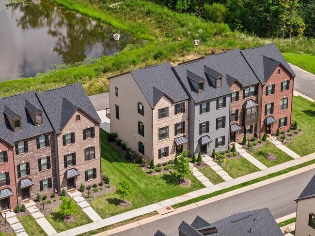 Foto del edificio - 14018 Millpointe Rd