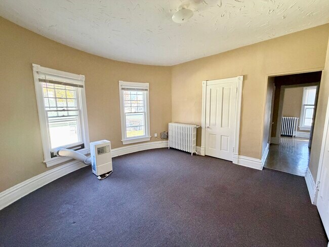 Foto del edificio - 1105 Morton Ave