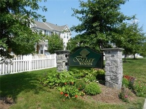 Building Photo - 1302 Briar Woods Ln