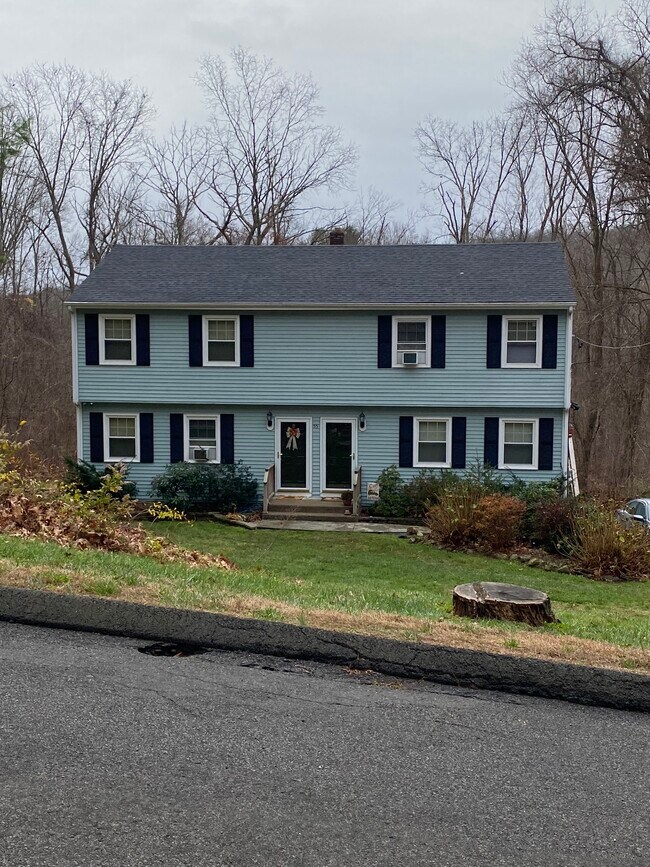 Building Photo - 55 Flatbrook Rd