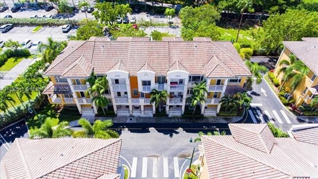Foto del edificio - 2802 NE 184th Terrace