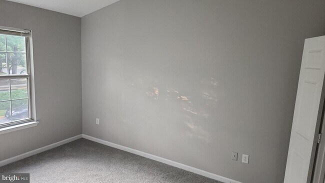 Foto del edificio - 1701 Stourbridge Ct