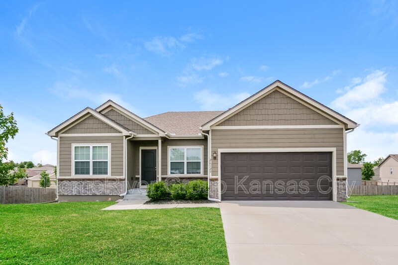 26125 W 141st Terrace, Olathe, KS 66061 House Rental in Olathe, KS