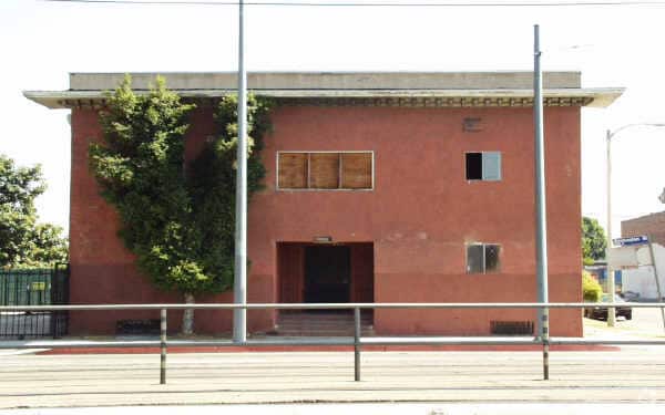Building Photo - 1131 E Washington Blvd