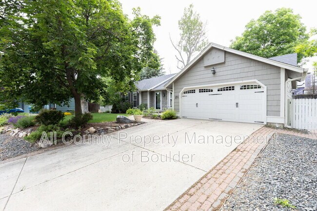 Foto del edificio - 231 S Harding Ct