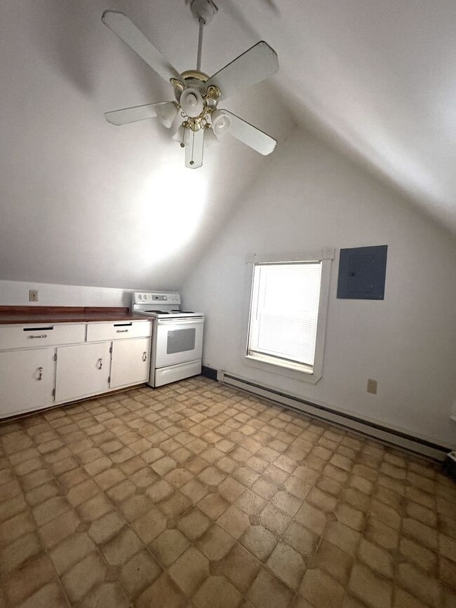 Photo - 72-74 Hanks St, Lowell Apartment